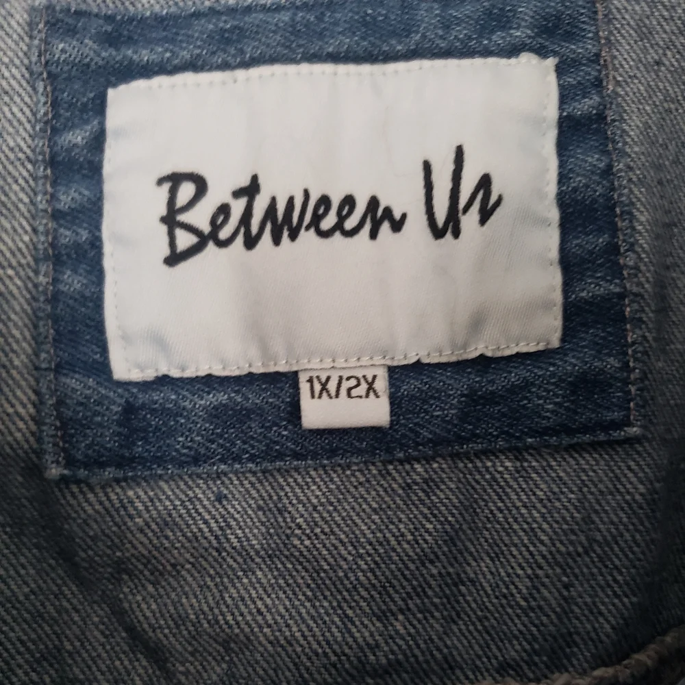 Denim Jacket distressed - Picture 6 of 6